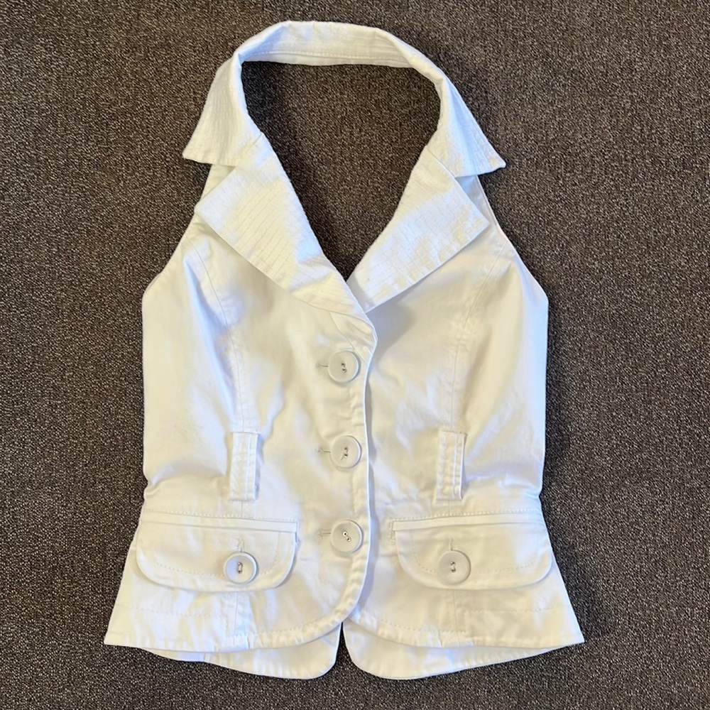 Garize womens halter top.